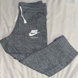 Women’s Nike Capris